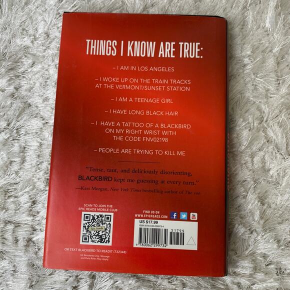 Black Bird Thriller Novel Anna Carey Hardback - Picture 3 of 4